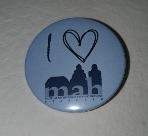 Przypinka "I love MAH" błękitna